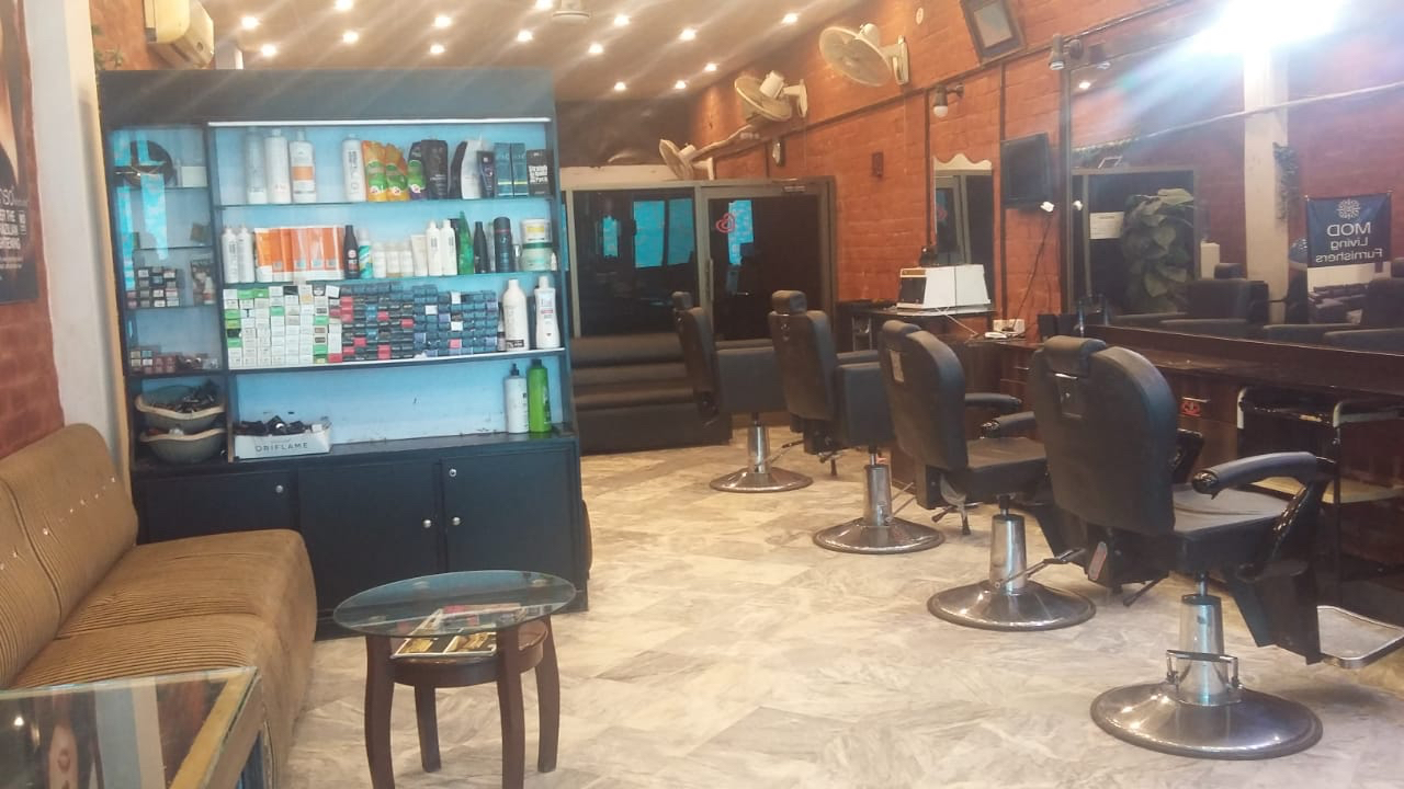 Hoorain Beauty Salon